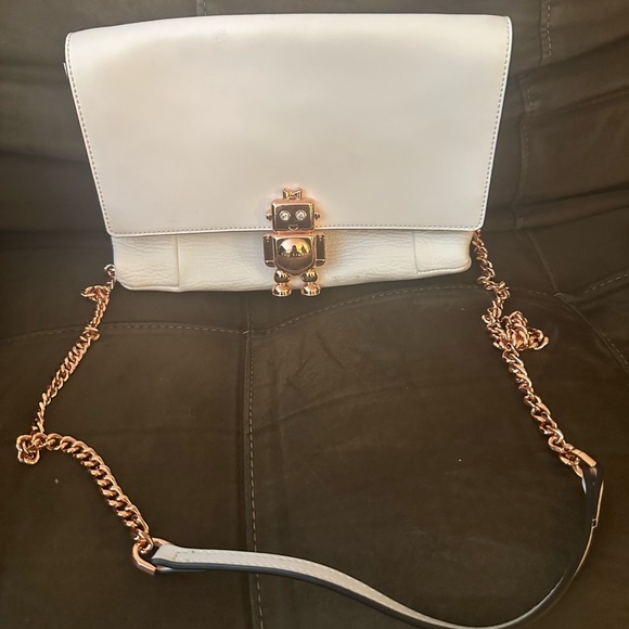 Ted Baker Jemms white with rose gold clasp cross body purse. - Picture 2 of 6